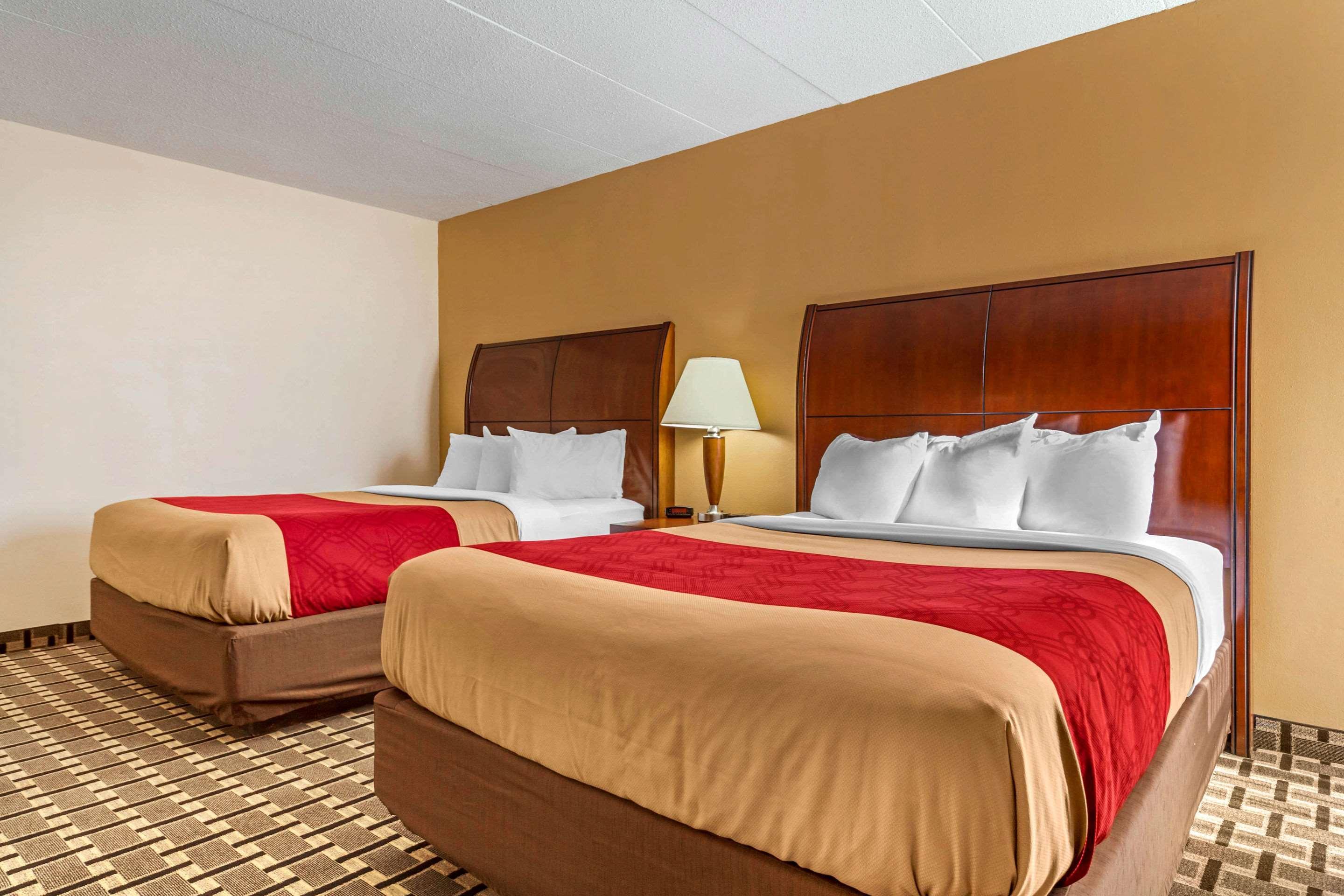 Econo Lodge Inn & Suites Brookings Zewnętrze zdjęcie