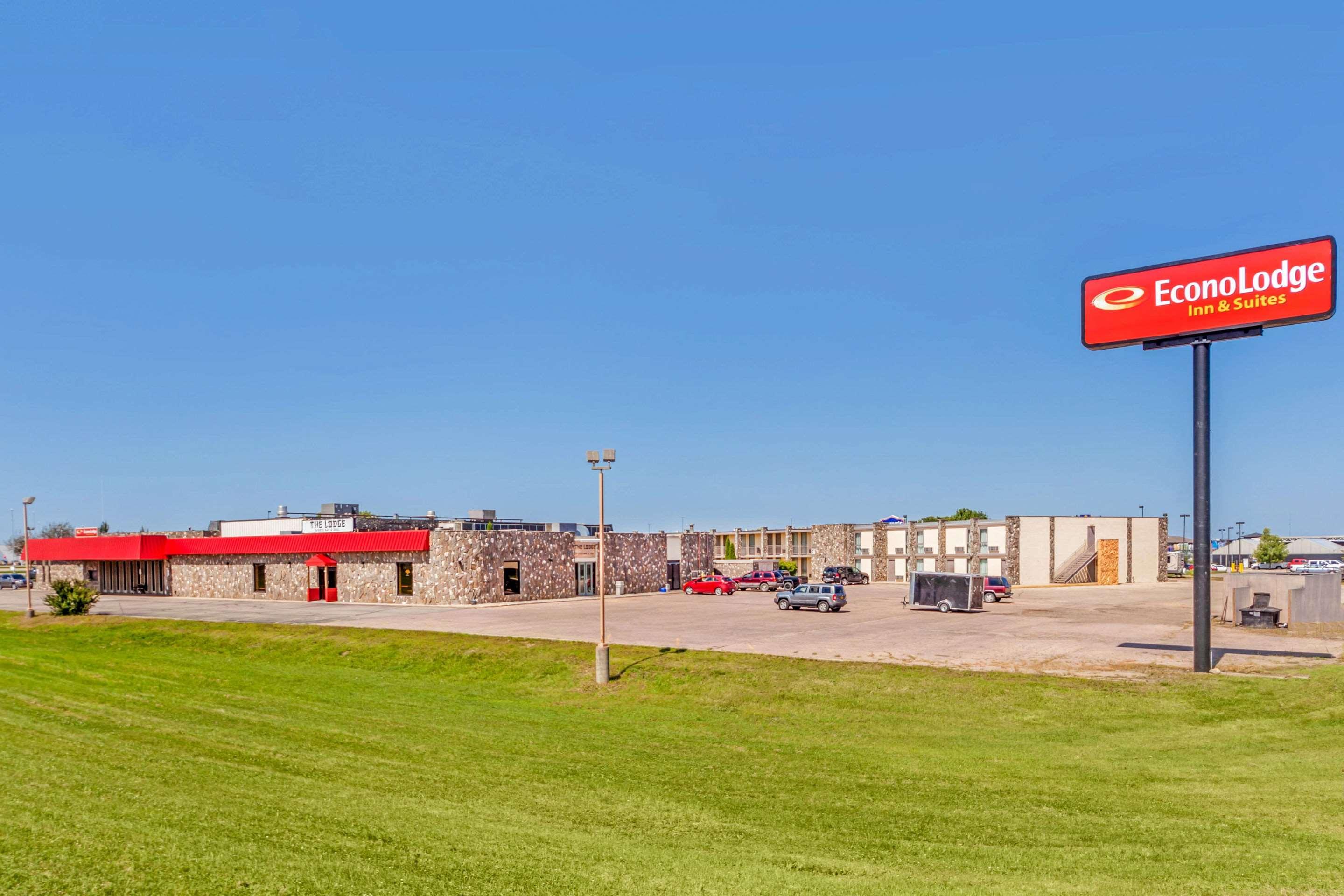 Econo Lodge Inn & Suites Brookings Zewnętrze zdjęcie